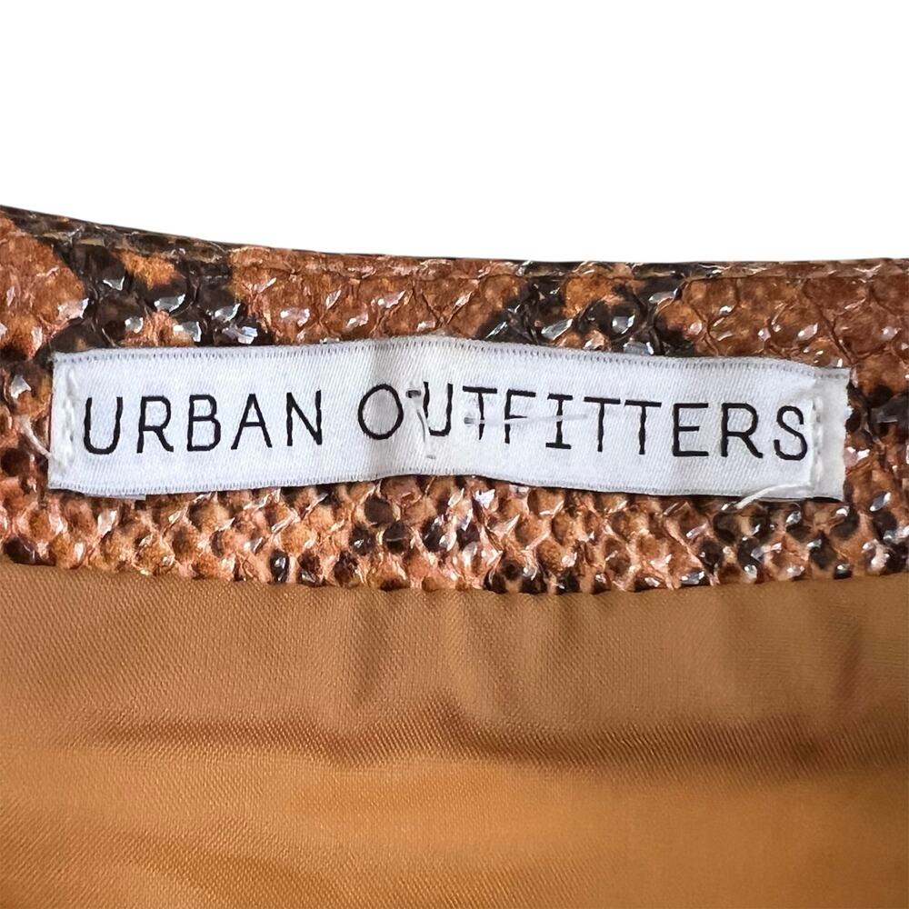 Urban Outfitters Snakeskin Print Faux Leather Mini Skirt Size Medium - Picture 6 of 8